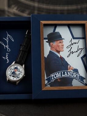 ๐ฃ90s Vintage Fossil Watch HOF Dallas Cowboys NFL๐ Coach Tom Landry Signed JSA